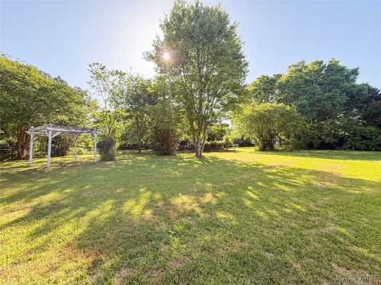 1256 County Road 39 .