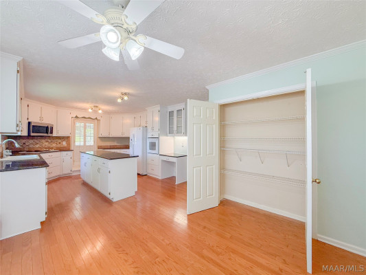 1256 County Road 39 .