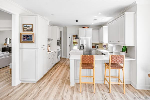 8254 Mossy Oak Drive