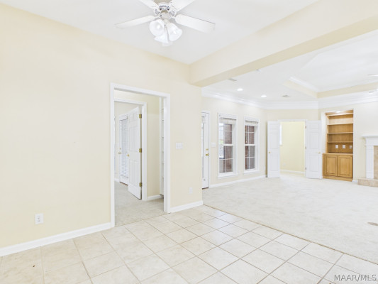 966 Somerset Drive
