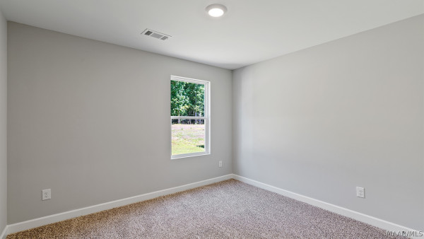 6052 Cunningham Trail