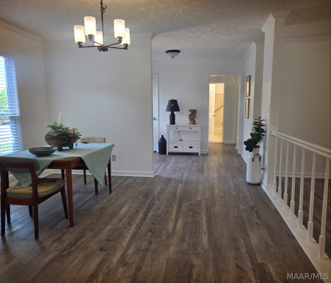 6532 Monmouth Mews