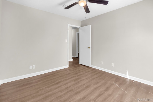 6125 GRETA Place