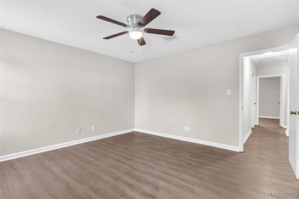 6125 GRETA Place