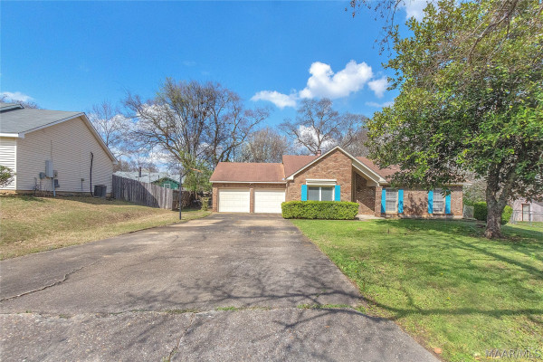 6125 GRETA Place
