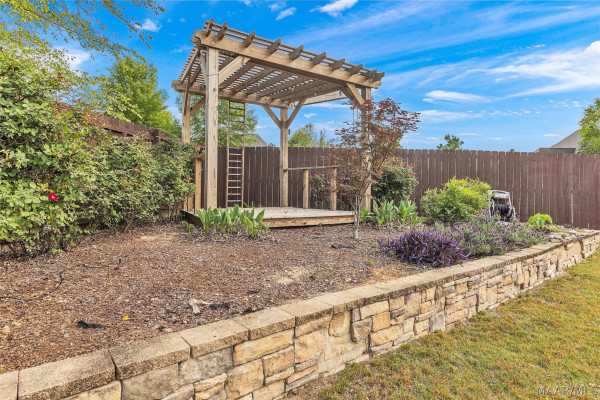 477 Weatherby Trail