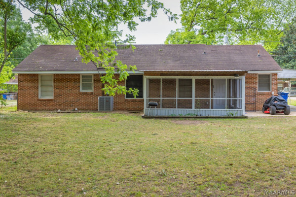 1033 Gipson Street