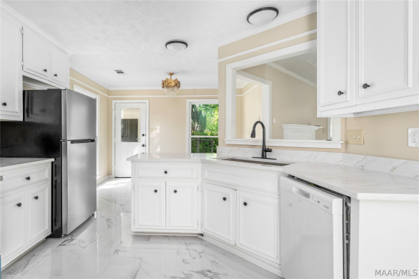 6105 Brimwood Court