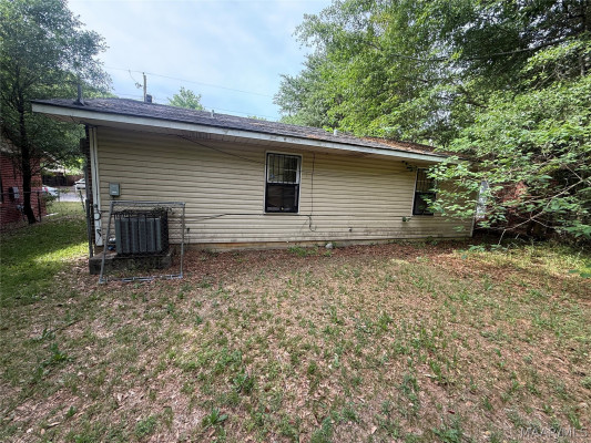 1711 CHAMPION Street