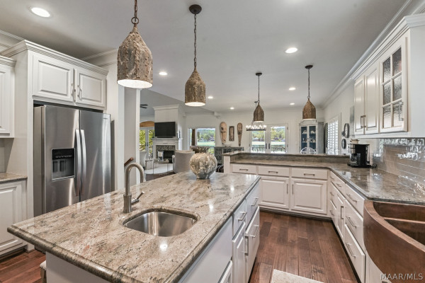 1046 County Road 542 Road