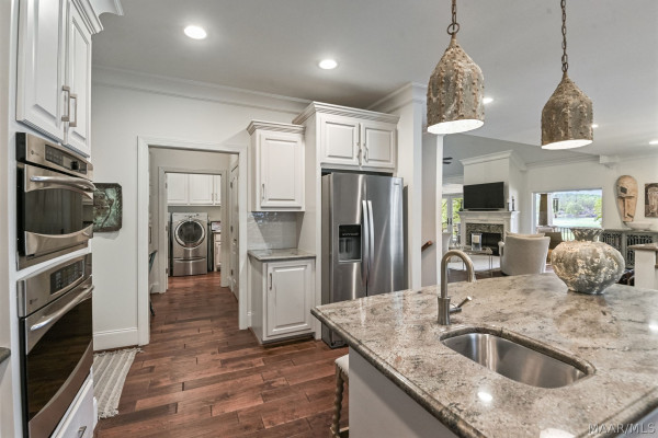1046 County Road 542 Road