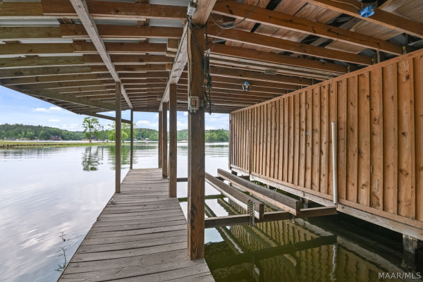 1046 County Road 542 Road