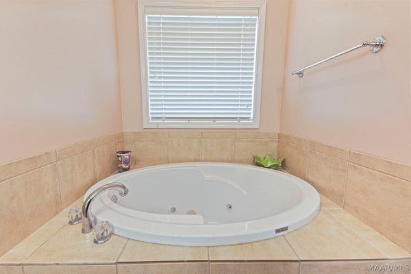 9832 Helmsley Circle