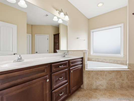 8513 RYAN RIDGE Loop