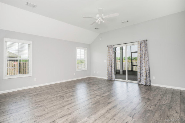1316 Hemlock Court