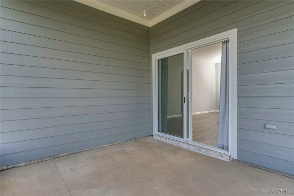 1316 Hemlock Court
