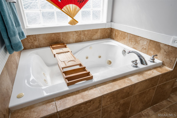 8649 Rockbridge Circle