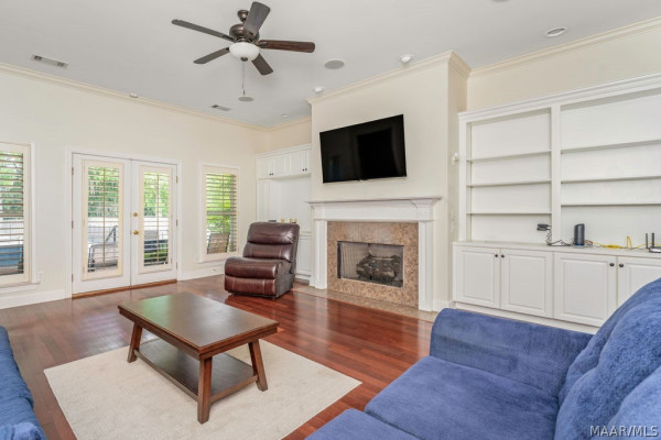 8416 Marsh Pointe Drive