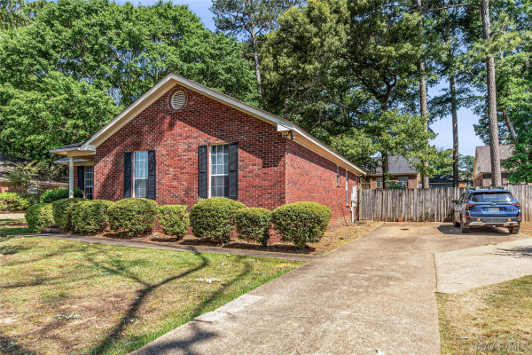 55 Honeysuckle Court