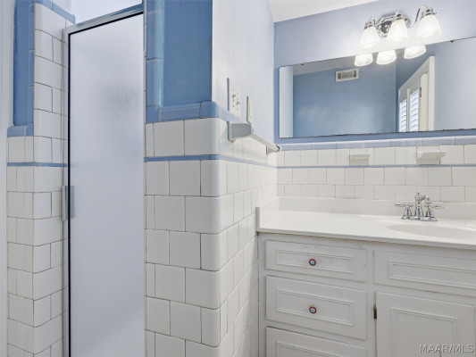 3347 NARROW LANE Road