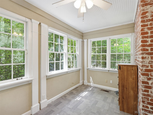 3347 NARROW LANE Road