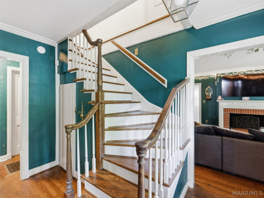 3347 NARROW LANE Road