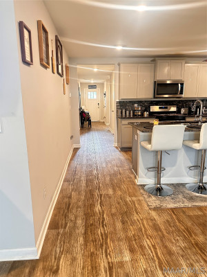5907 Cunningham Trail