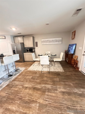 5907 Cunningham Trail