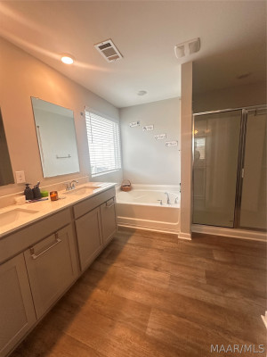 5907 Cunningham Trail