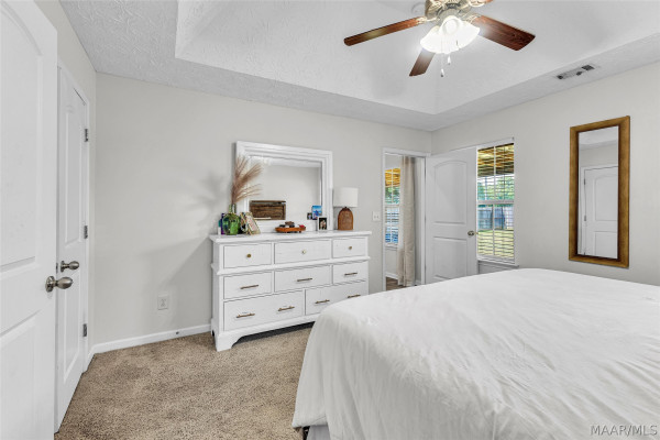 24 High Cotton Court