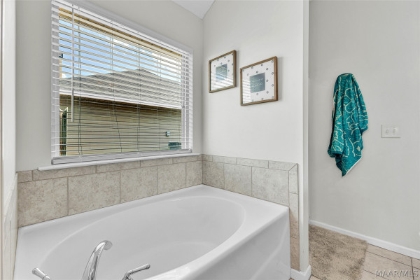 24 High Cotton Court