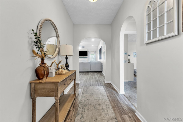 24 High Cotton Court