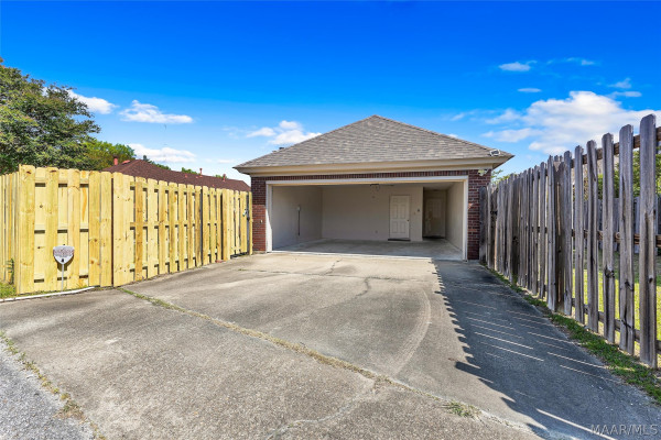 2651 Royal Downing Court