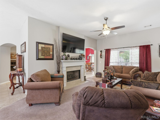 1260 Autumn Ridge Road