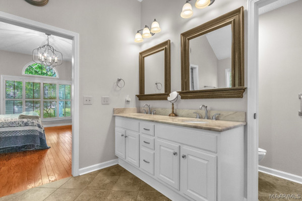 1605 Emerald Mountain Parkway