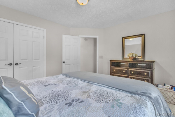 1605 Emerald Mountain Parkway