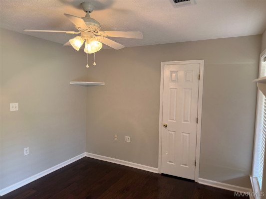 2207 County Road 85 .