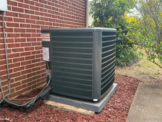 3013 Biltmore Avenue