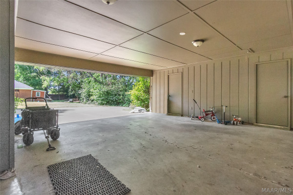 1846 Wentworth Drive