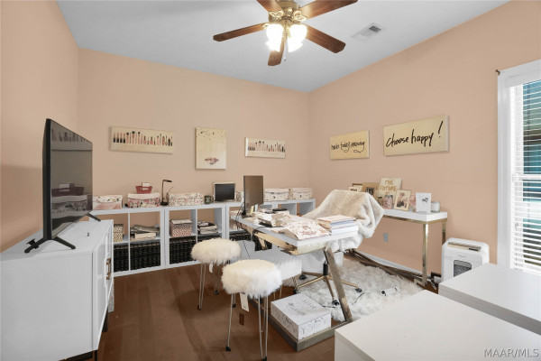 2718 IVY CHASE Loop