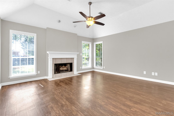 2036 YOUNG FARM Place