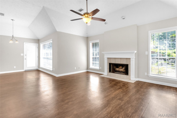 2036 YOUNG FARM Place