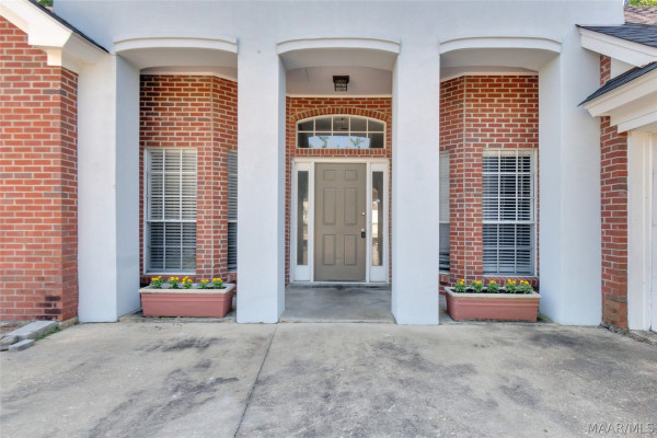 2036 YOUNG FARM Place