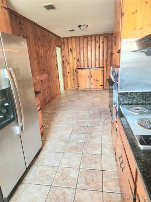 1210 Lakewood Drive