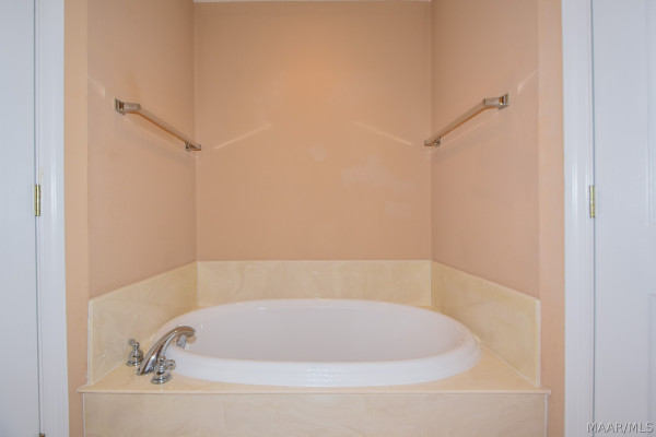 12447 Redland Road