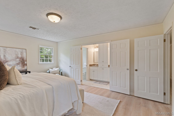 2451 BELCHER Drive