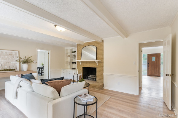 2451 BELCHER Drive