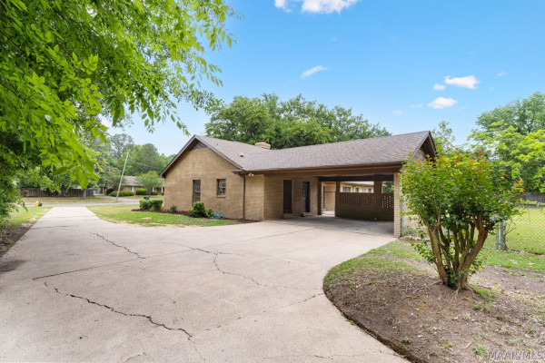 2451 BELCHER Drive