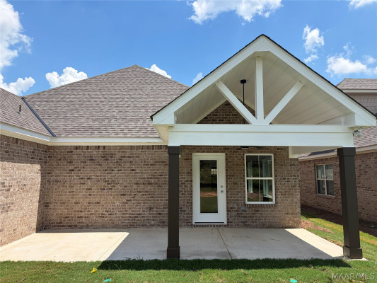 156 Rochelle Way
