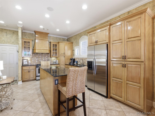 8641 Lillian Place
